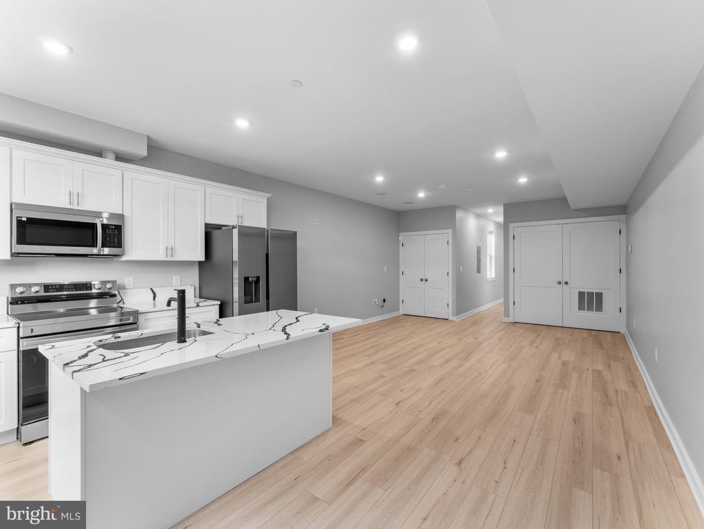 1682 N 54TH STREET
