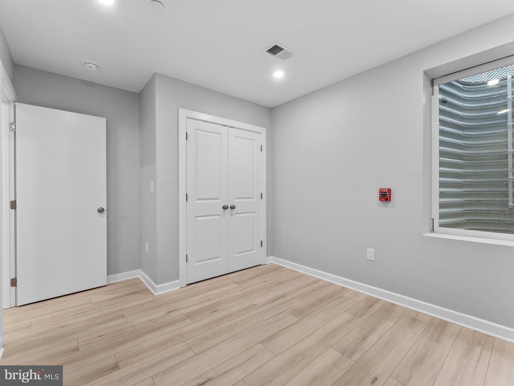 1682 N 54TH STREET