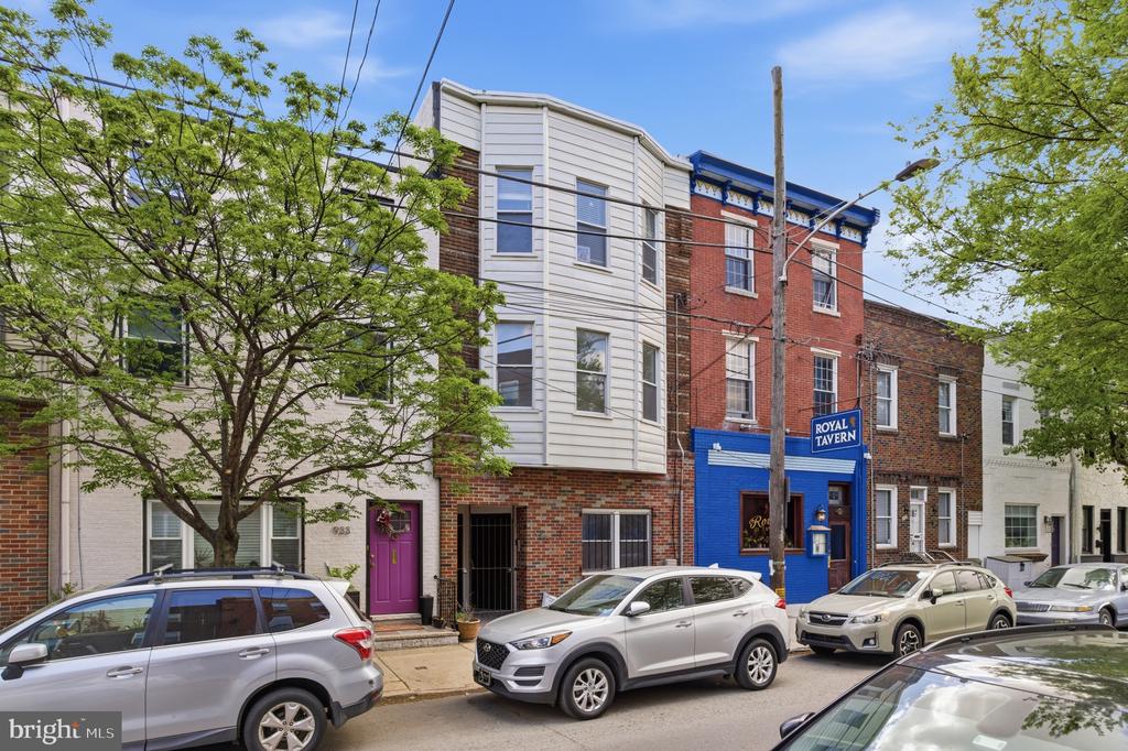 935 E PASSYUNK AVENUE B
