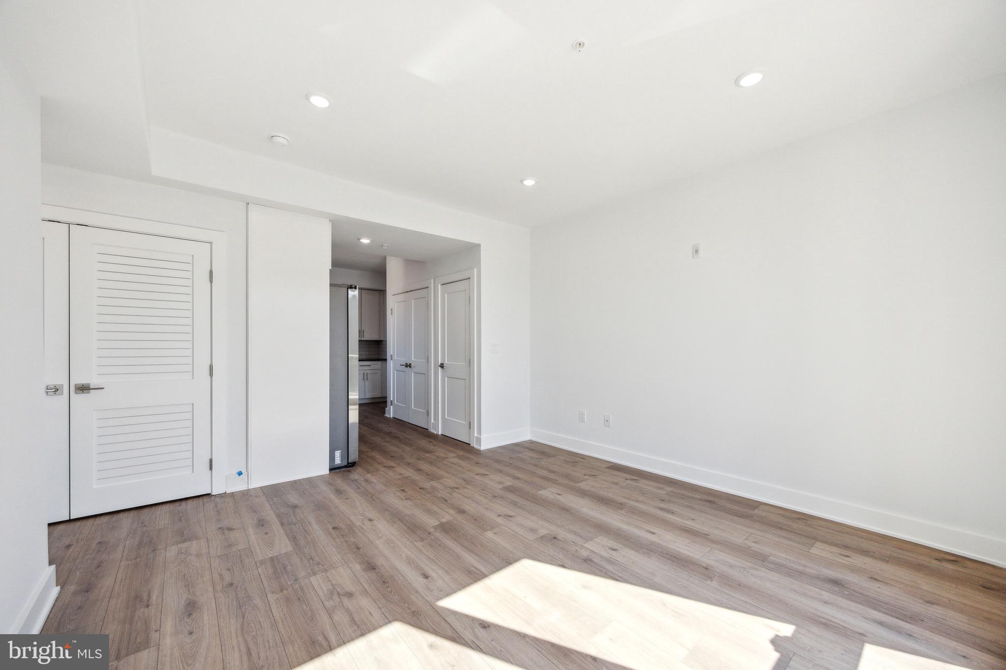 1350 N FRONT STREET 303