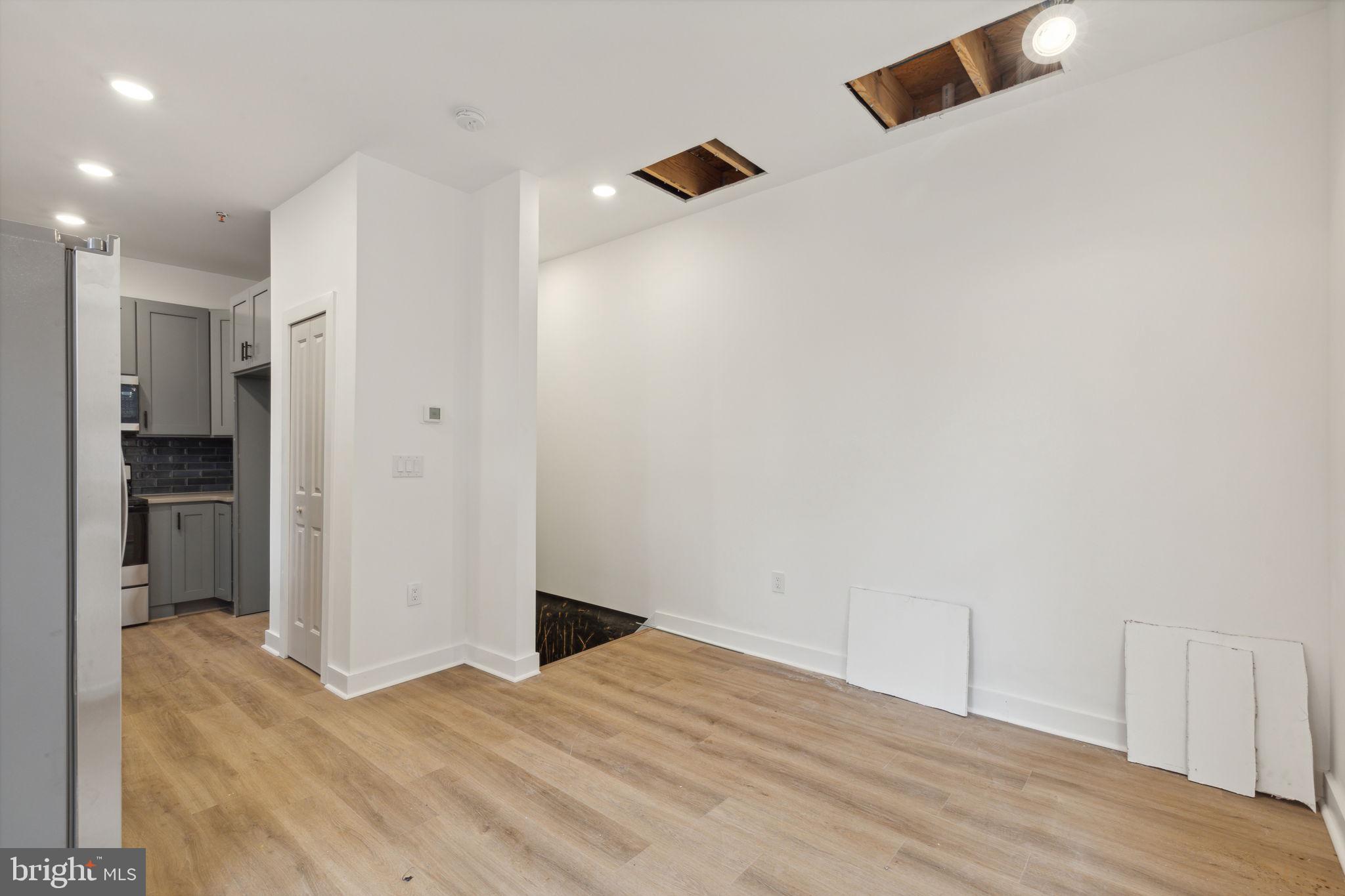 1214 S 15TH STREET B