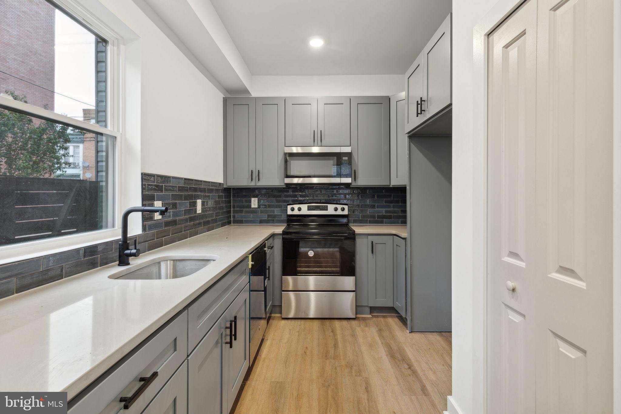 1214 S 15TH STREET B