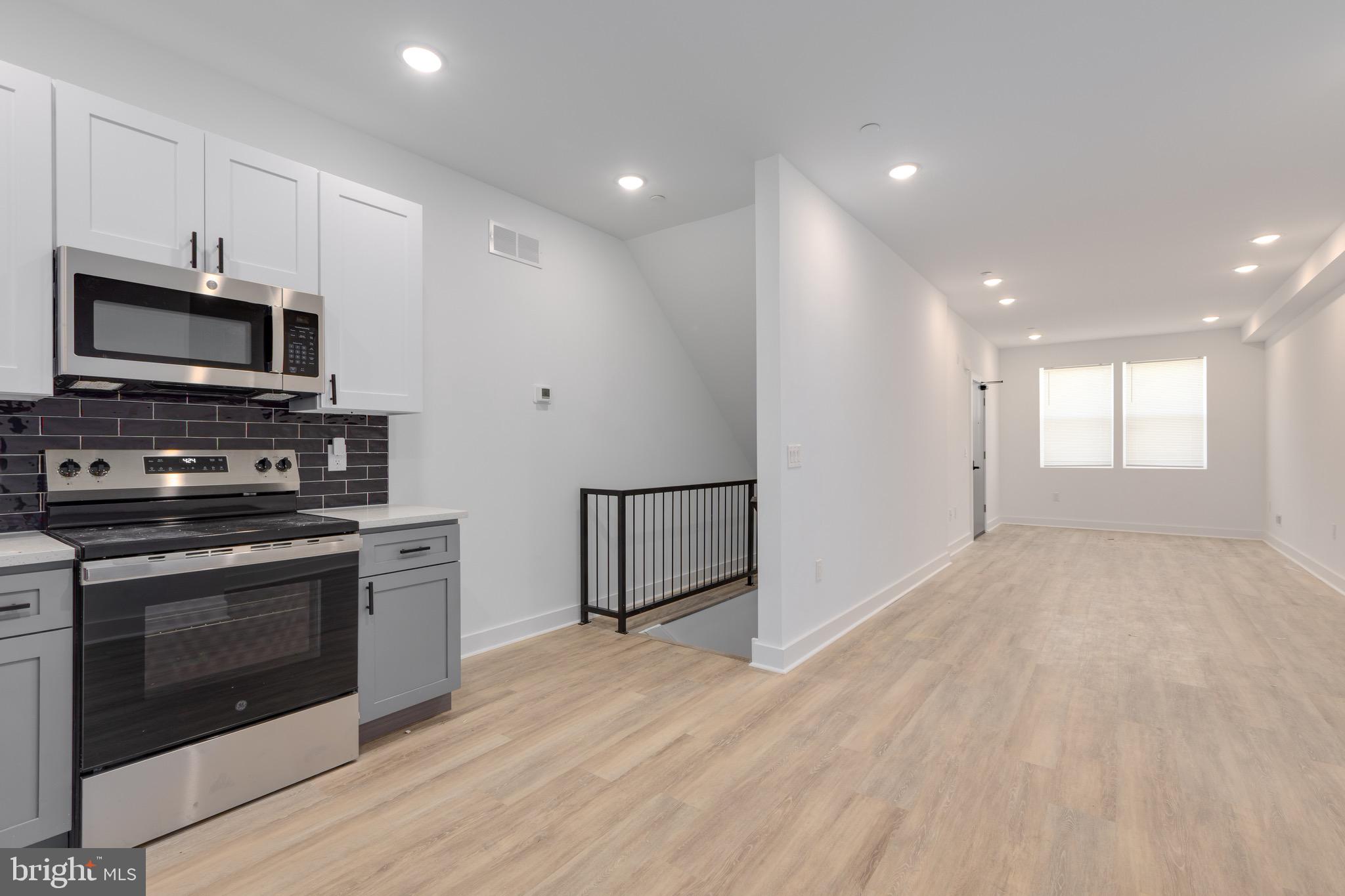 2061 N 8TH STREET A