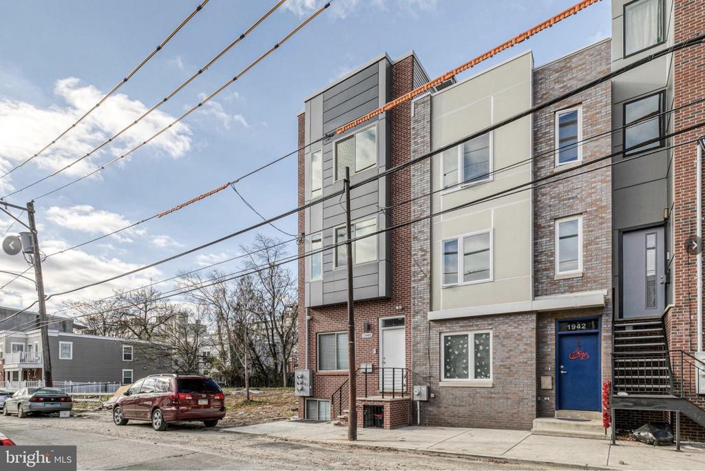 1940 N 8TH STREET 2