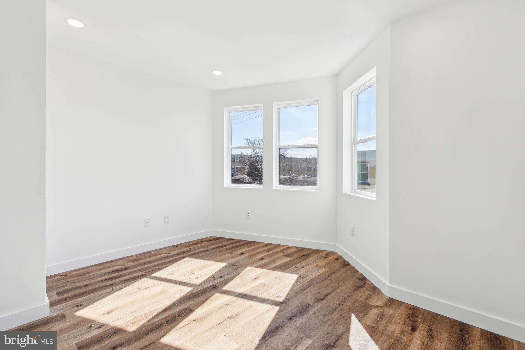 415 W YORK STREET 2