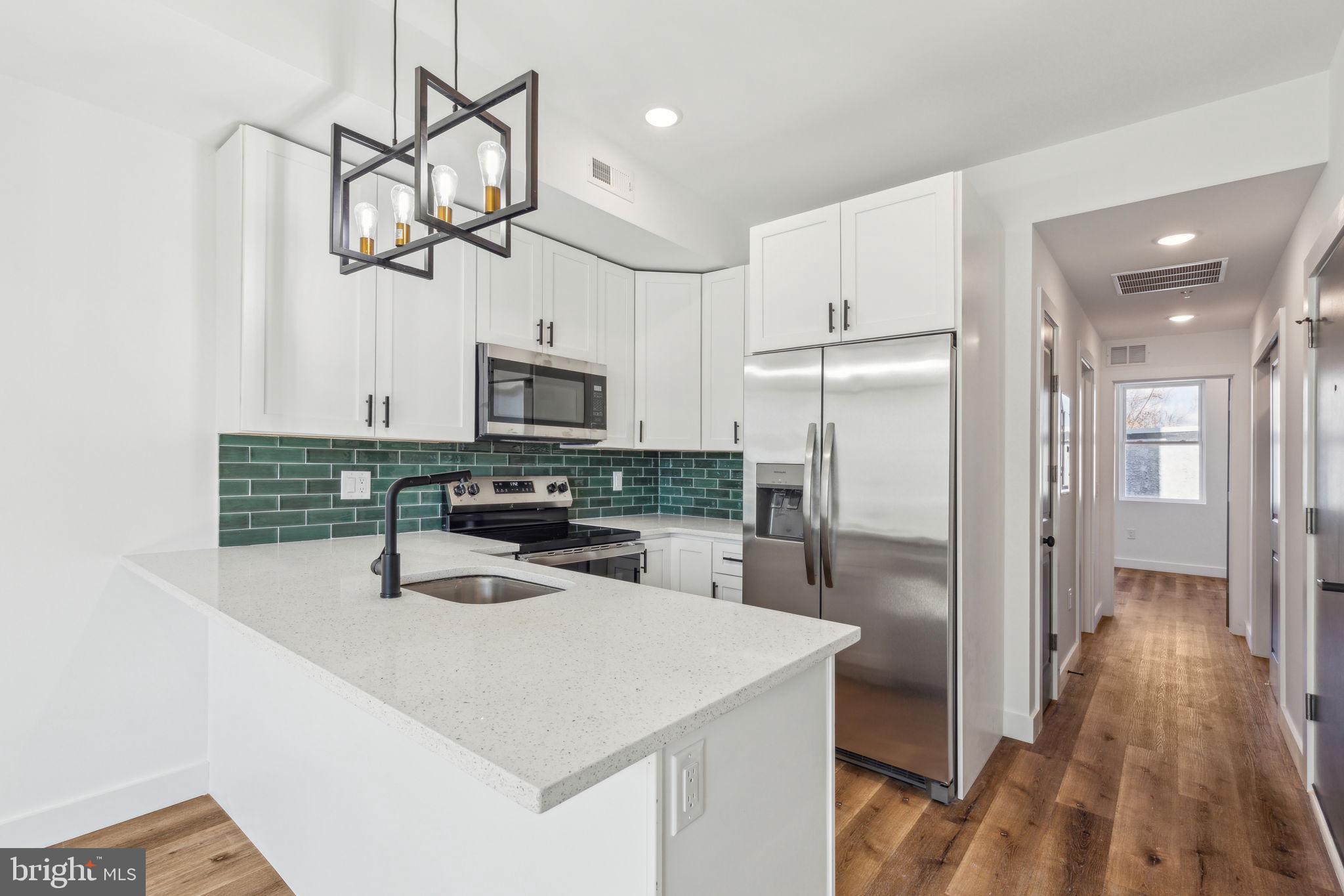 415 W YORK STREET 2