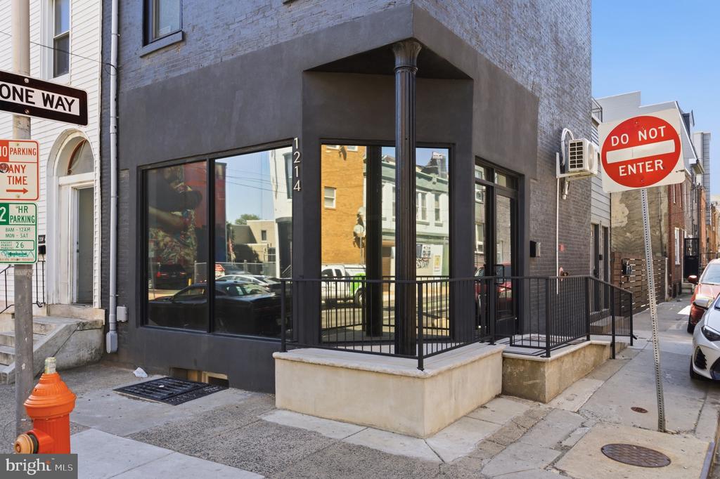 1214 S 15TH STREET