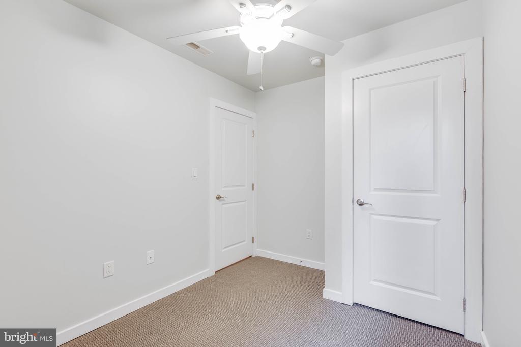 1418 CHRISTIAN STREET 2