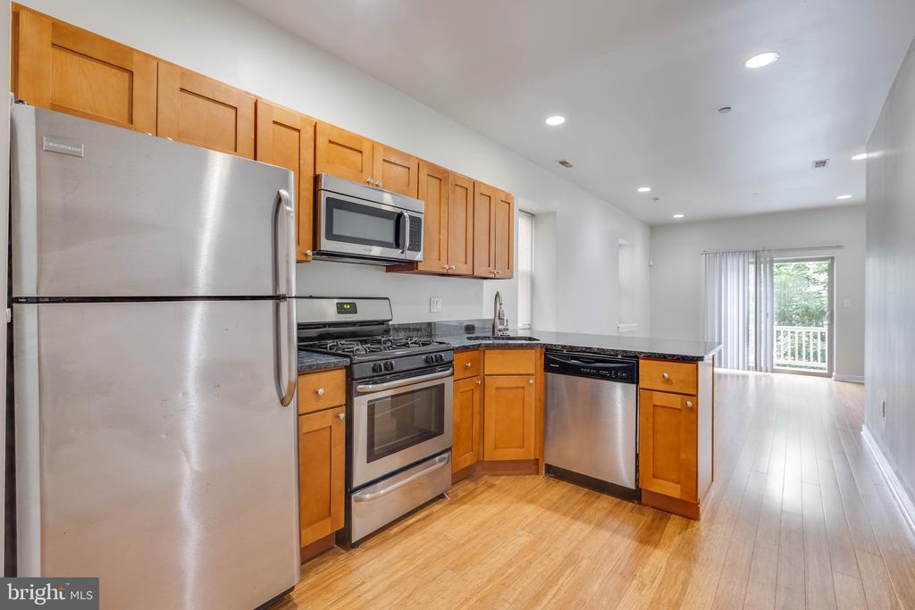1418 CHRISTIAN STREET 2