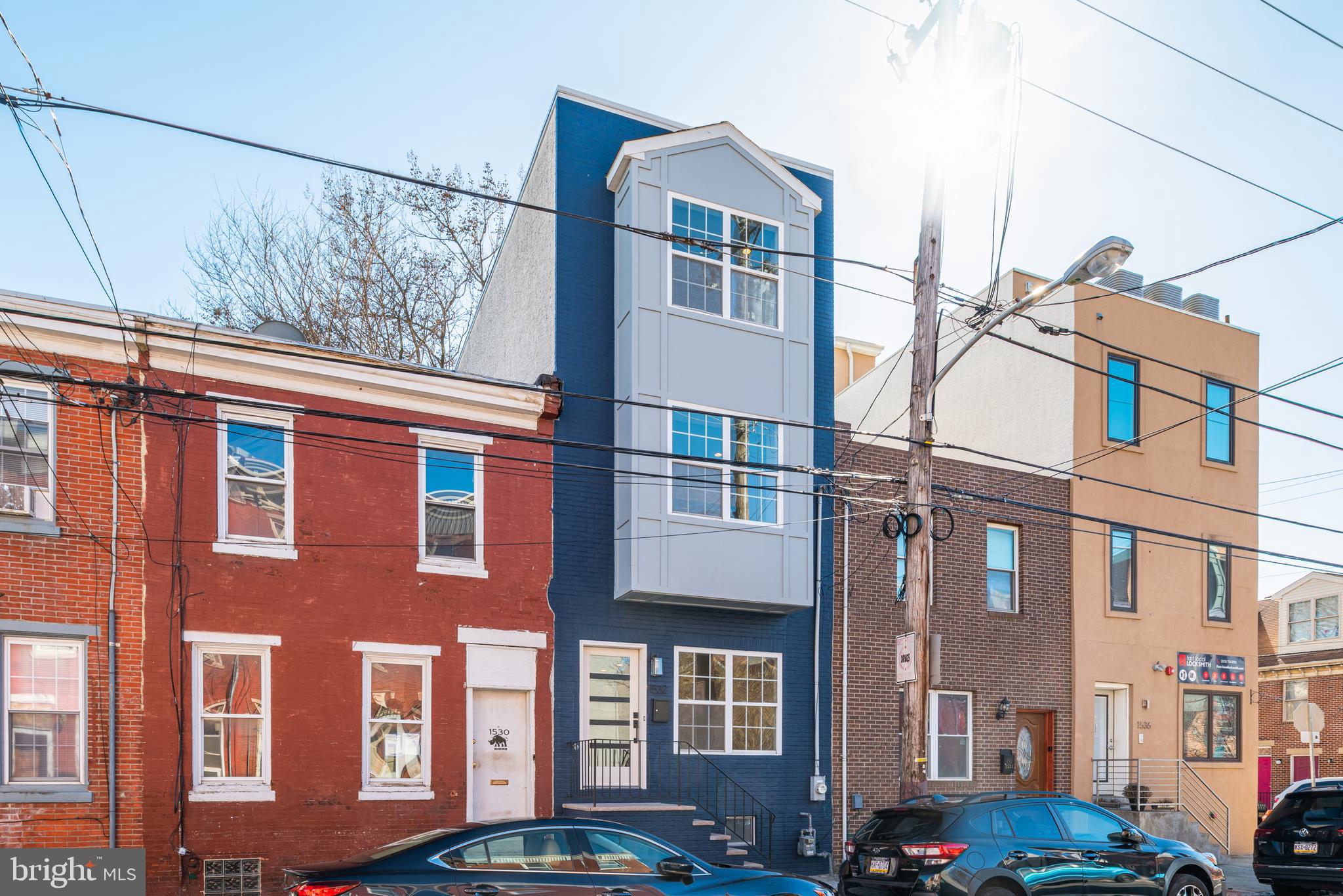 1532 CATHARINE STREET