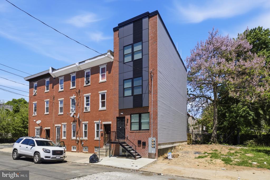 617 W CUMBERLAND STREET 1