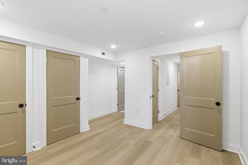 2505 N 11TH STREET 1