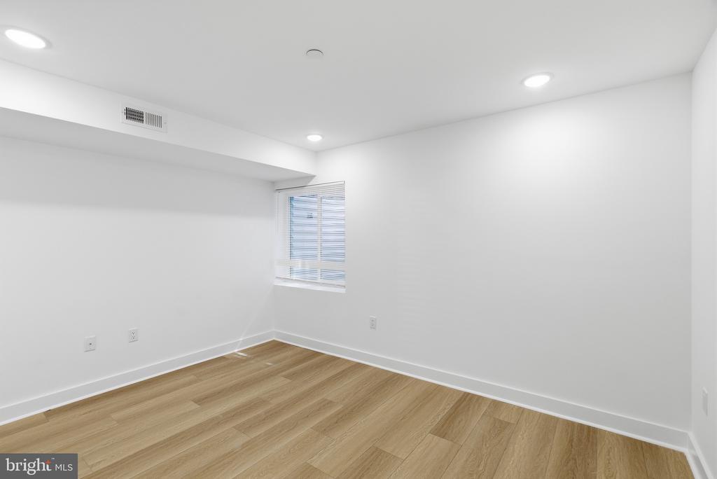 2505 N 11TH STREET 1
