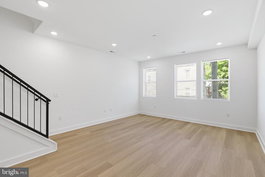 2505 N 11TH STREET 2