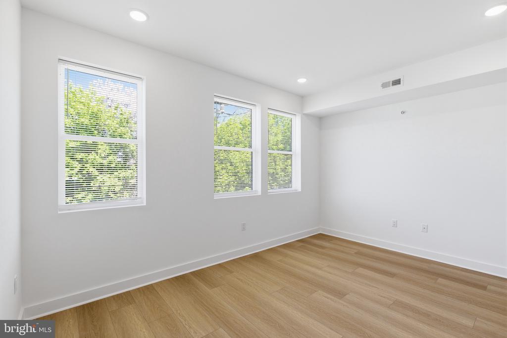 2505 N 11TH STREET 2