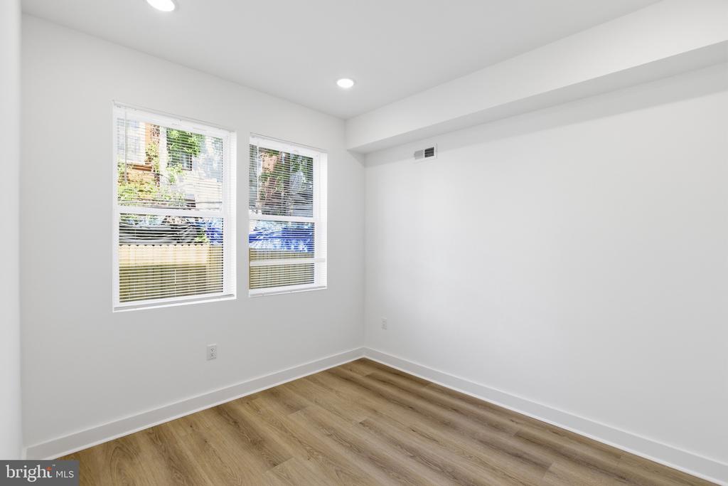 2534 N 11TH STREET 1