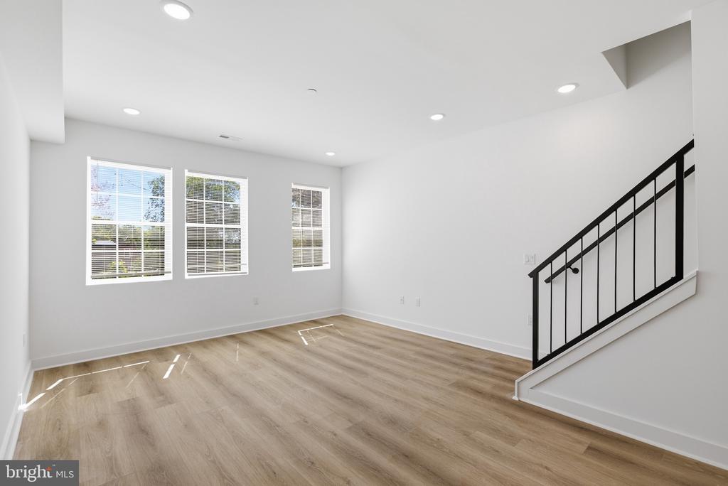 2534 N 11TH STREET 2