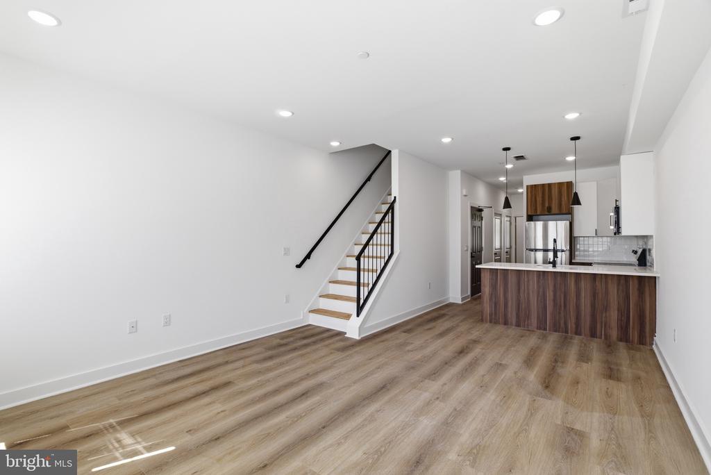 2534 N 11TH STREET 2