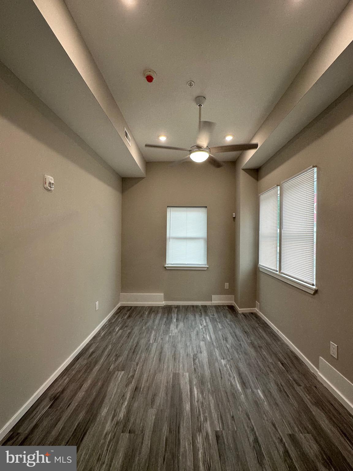1225 W DAUPHIN STREET 3