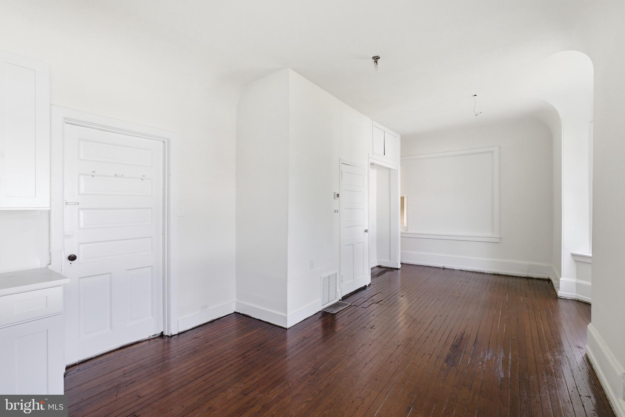 5939 DREXEL ROAD FL-1