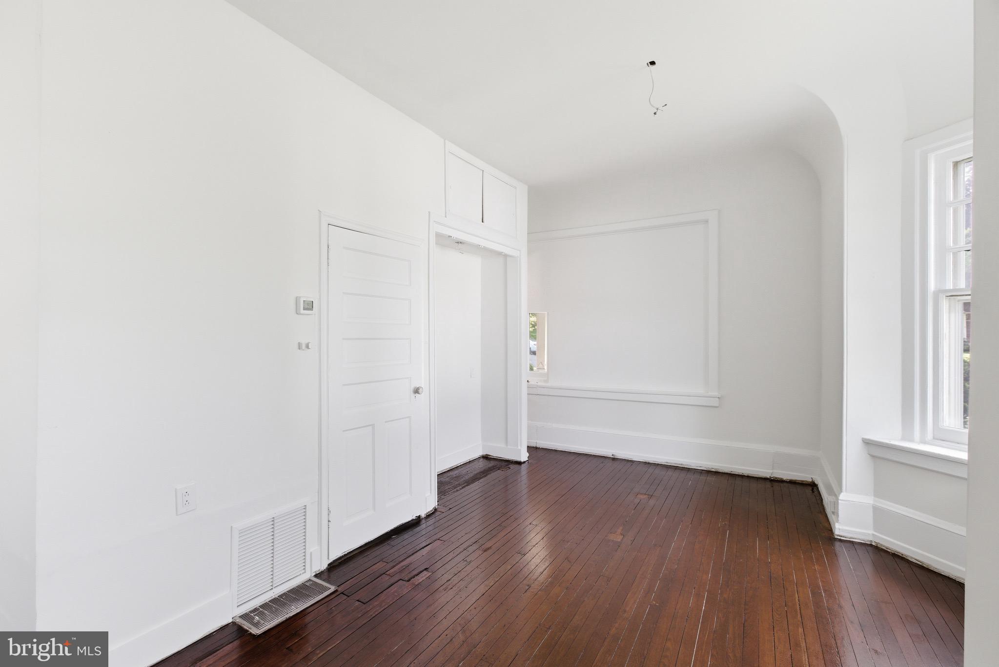 5939 DREXEL ROAD FL-1