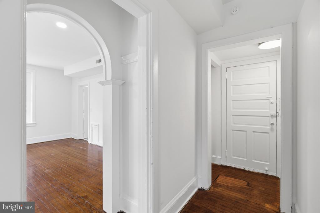 5939 DREXEL ROAD FL-2