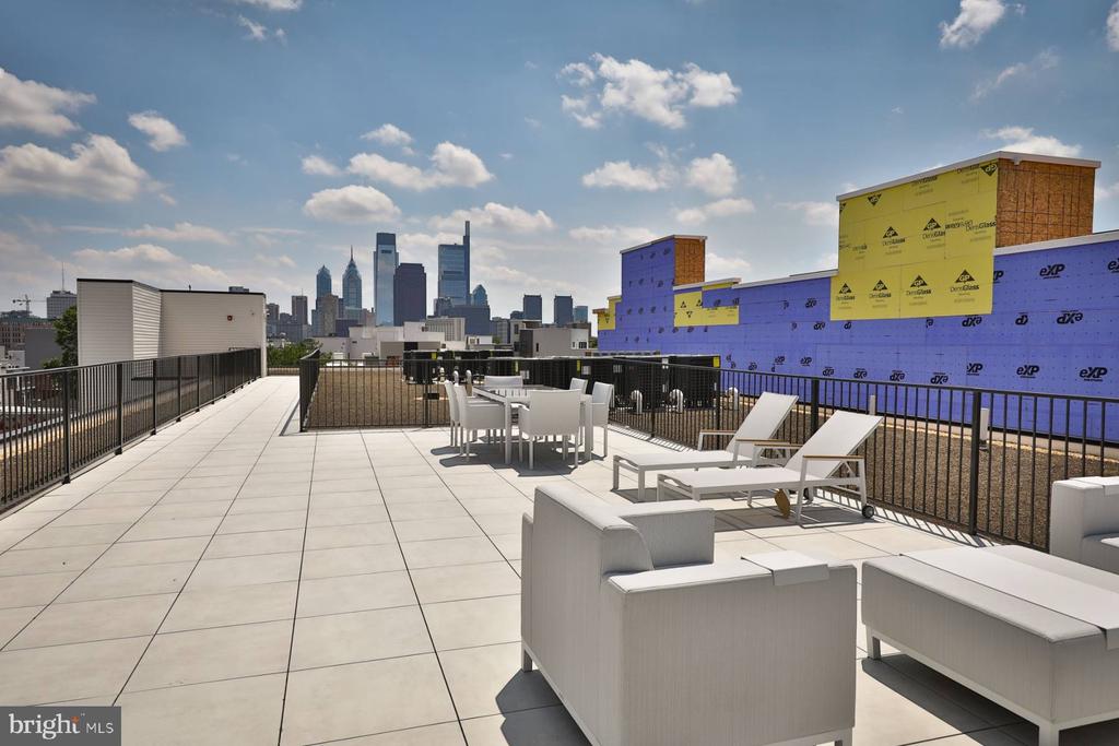 1612 CAMBRIDGE STREET 00 203