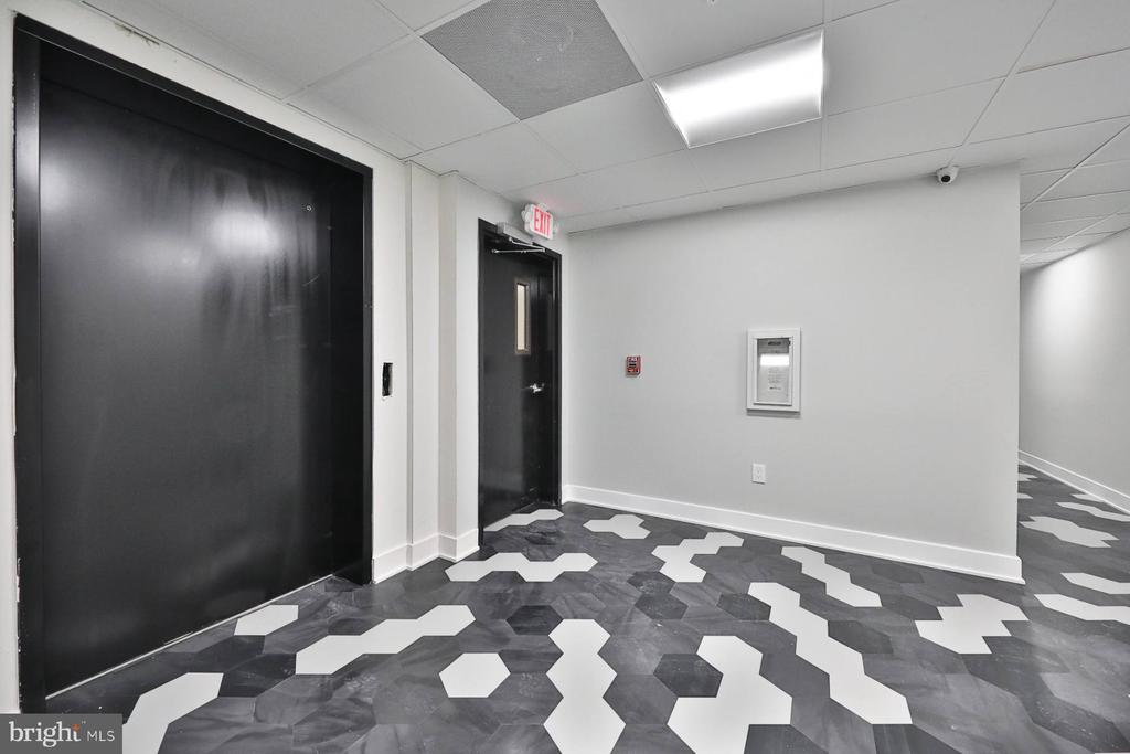 1612 CAMBRIDGE STREET 00 203