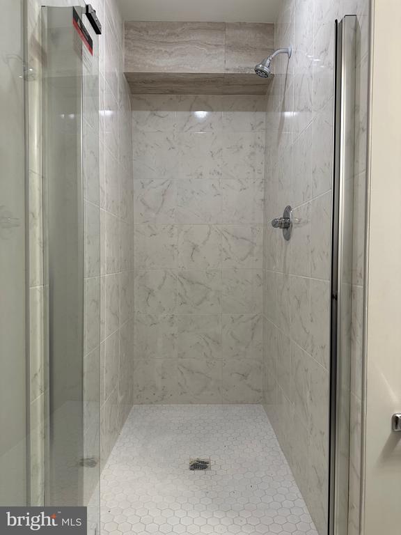 1225 W DAUPHIN STREET 3