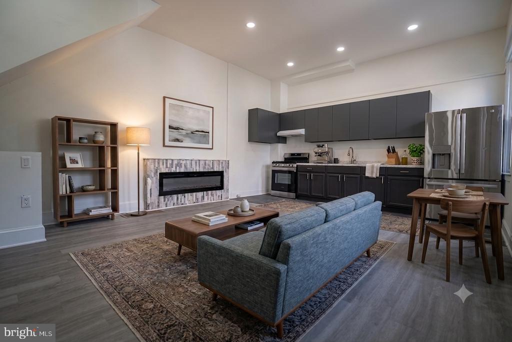 2410 WHARTON STREET 1ST FLOOR