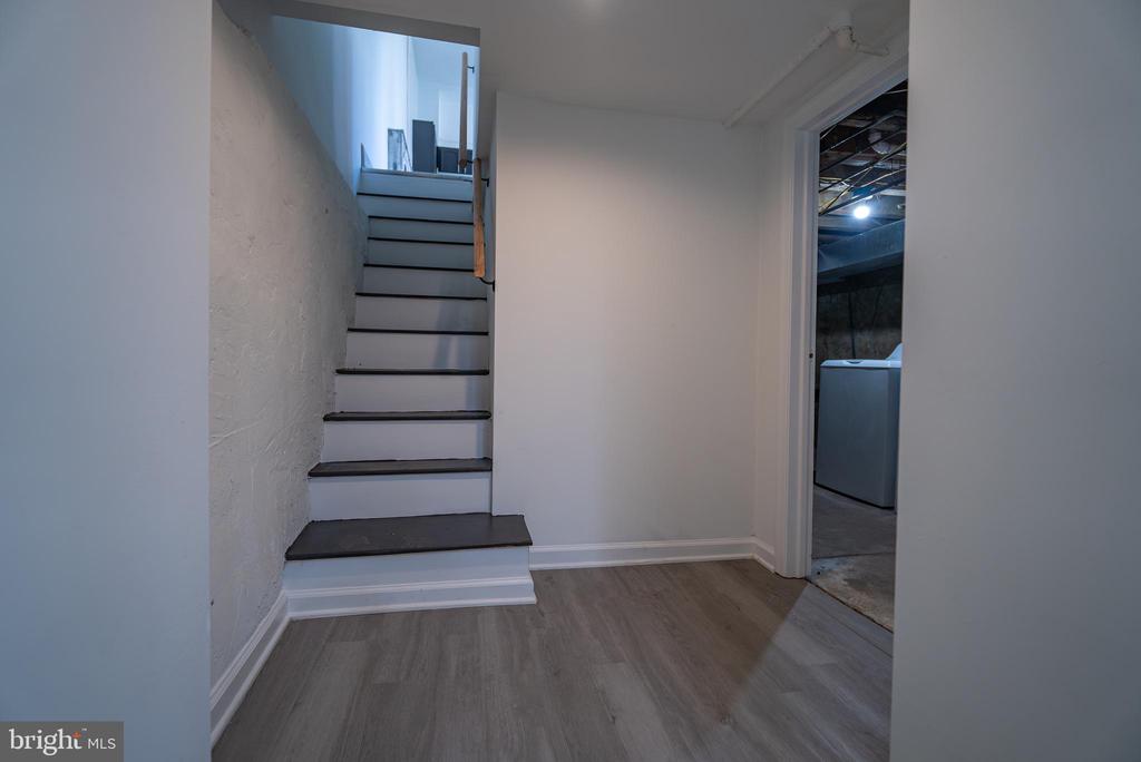 2410 WHARTON STREET 1ST FLOOR
