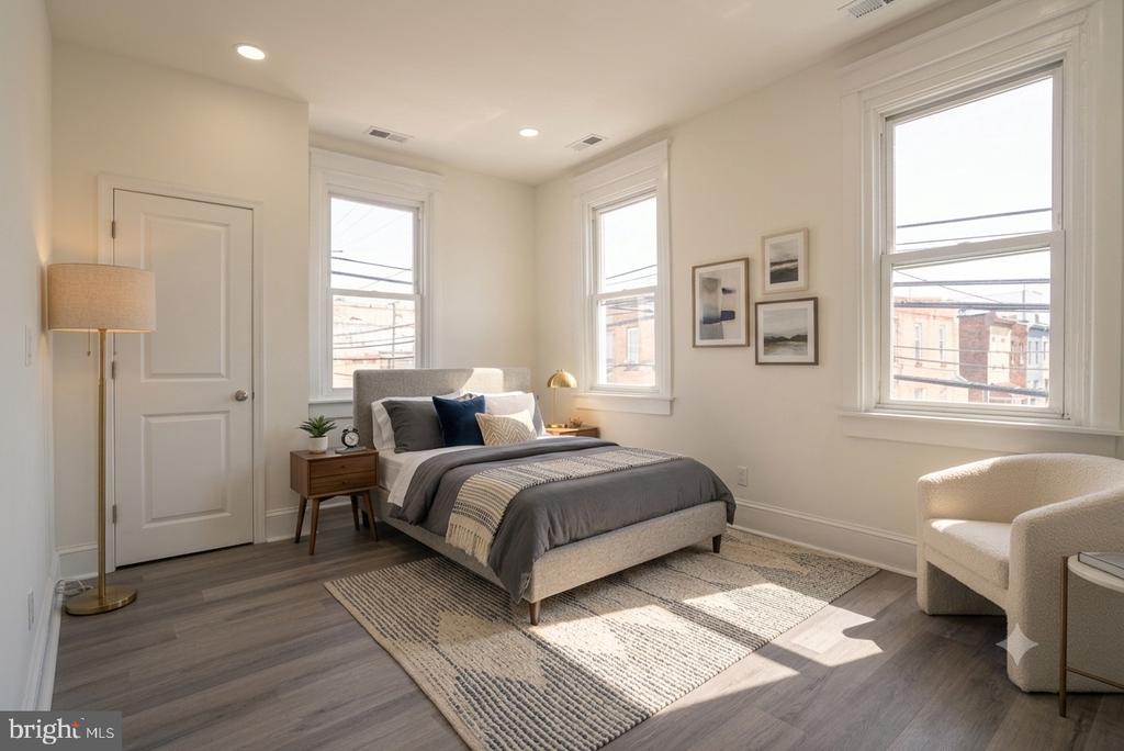 2410 WHARTON STREET 2ND FLOOR