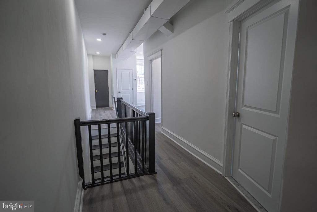 2410 WHARTON STREET 2ND FLOOR
