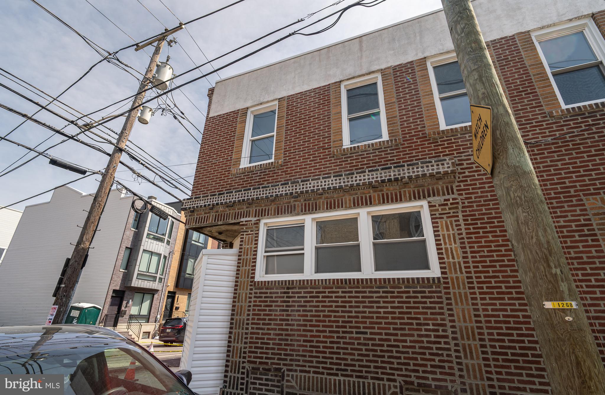2410 WHARTON STREET 2ND FLOOR