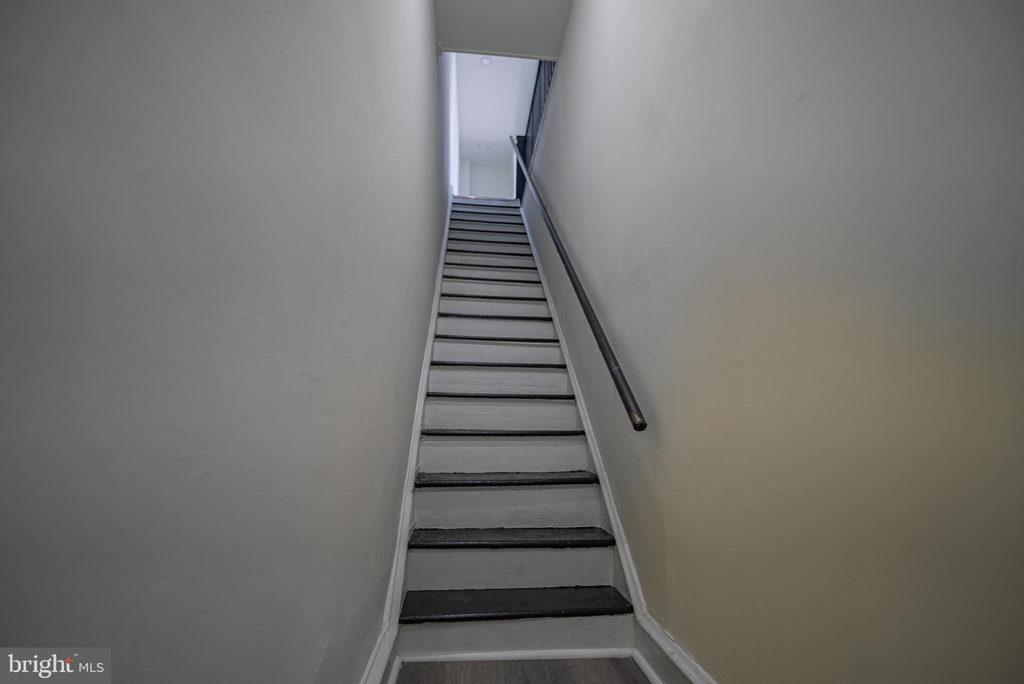 2410 WHARTON STREET 2ND FLOOR