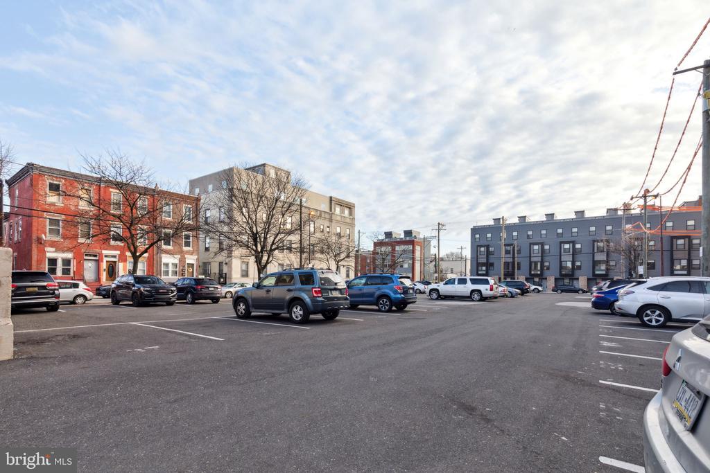 1401 N 5TH STREET 25 516