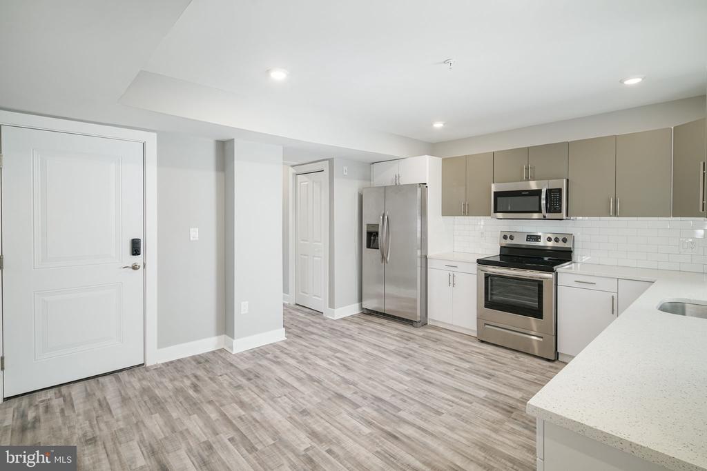 1443 N 8TH STREET 3