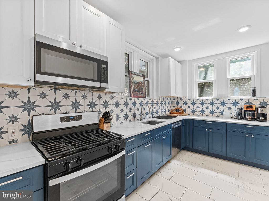 1939 S 23RD STREET