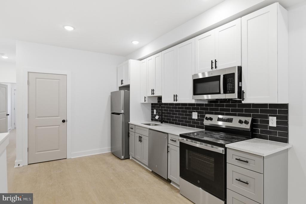 2322 N 5TH STREET 1