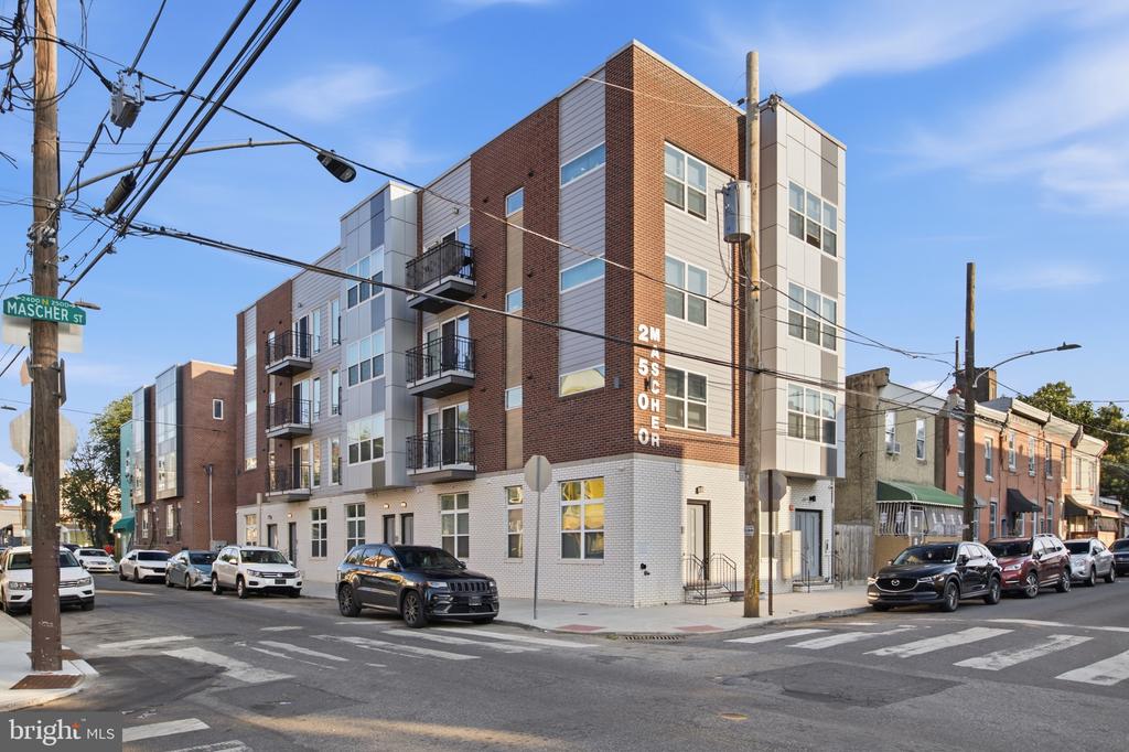 2500 N MASCHER STREET 2