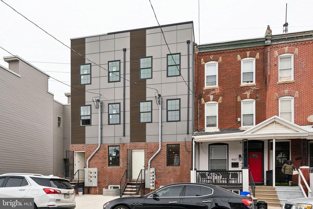 4163 MANTUA AVENUE 2