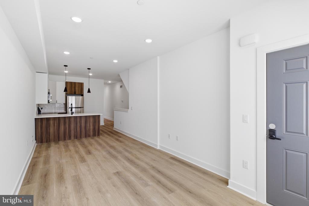 2532 N 11TH STREET 1