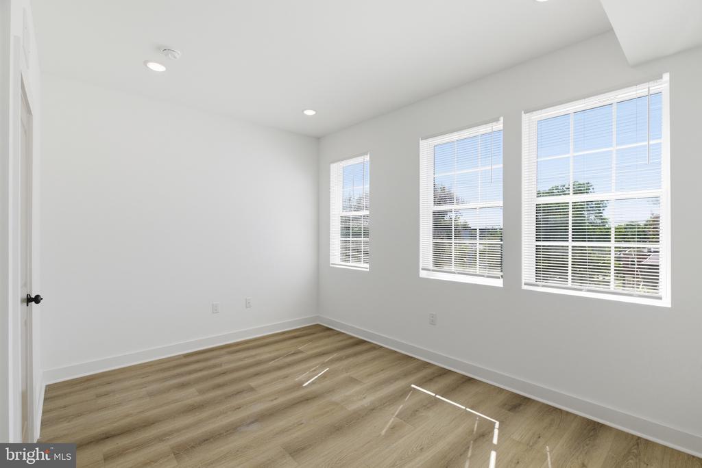 2532 N 11TH STREET 2