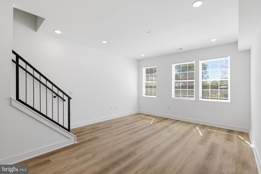 2532 N 11TH STREET 2
