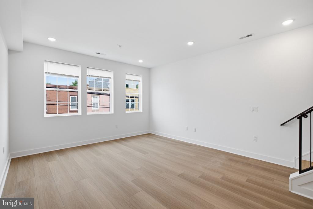 2503 N 12TH STREET 2