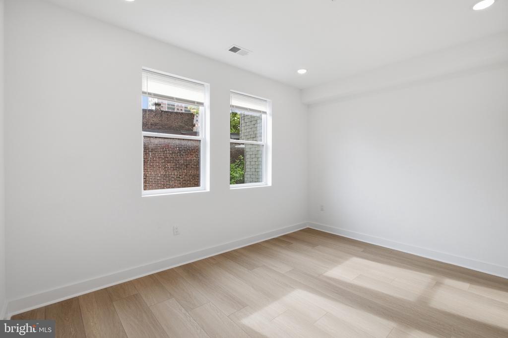2503 N 12TH STREET 2