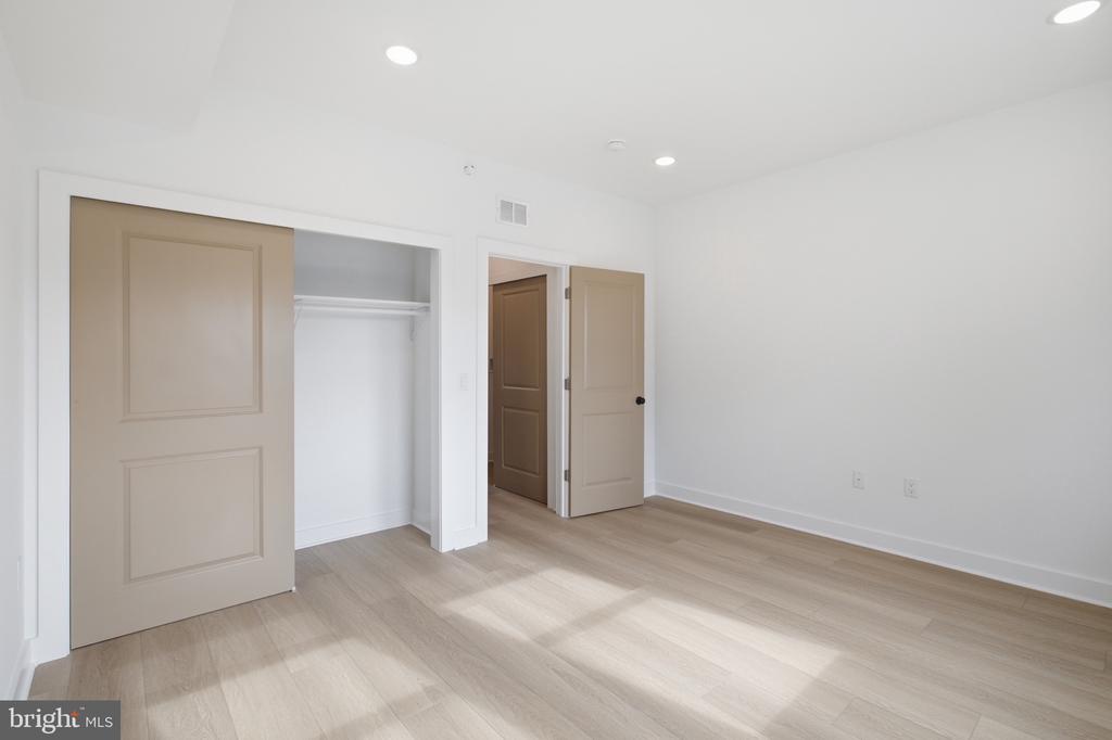2503 N 12TH STREET 2