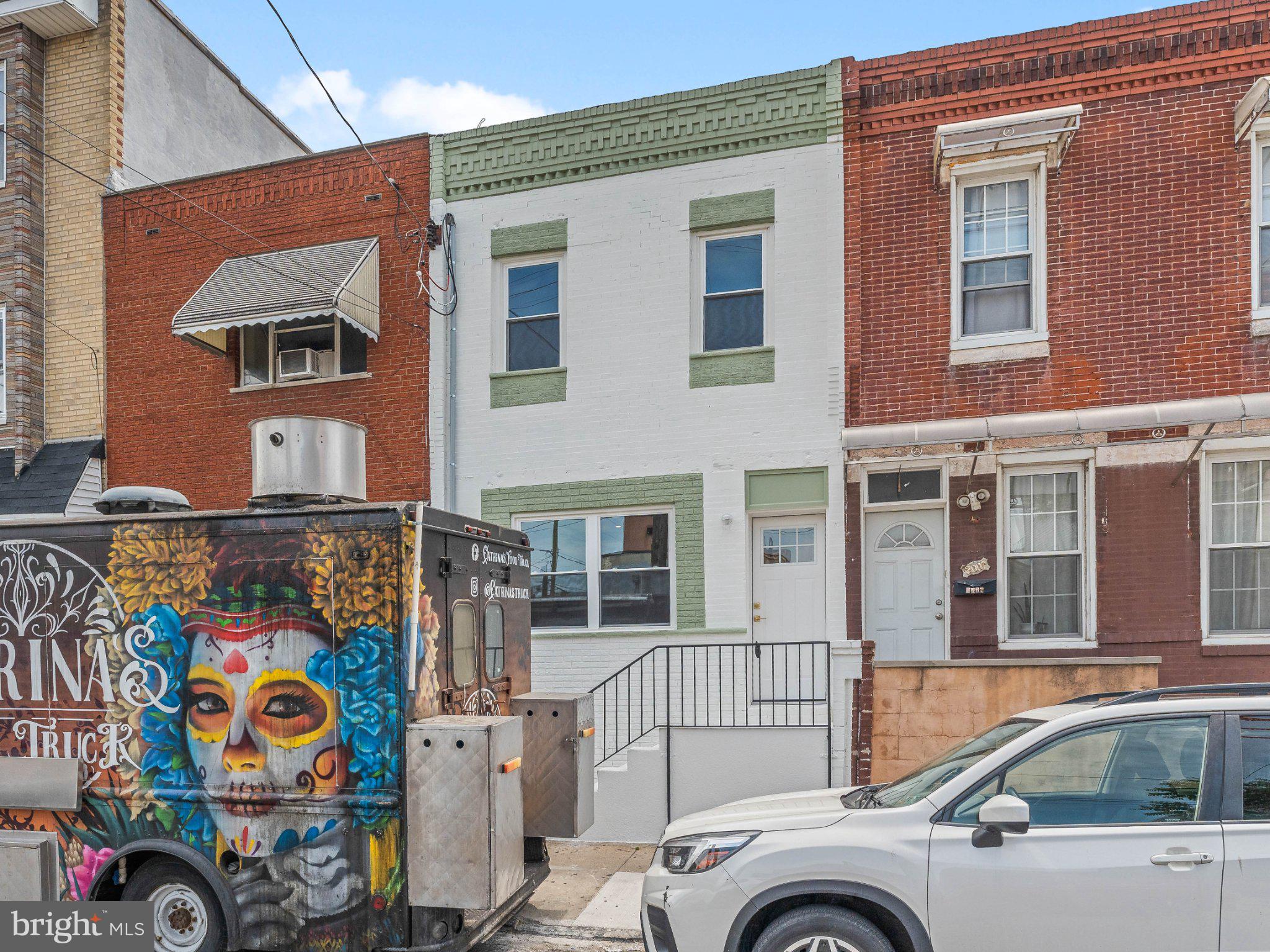 2005 S 9TH STREET