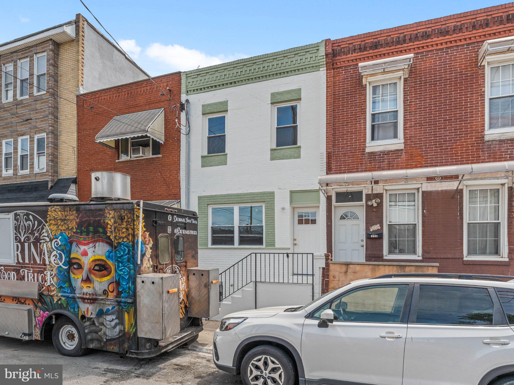 2005 S 9TH STREET