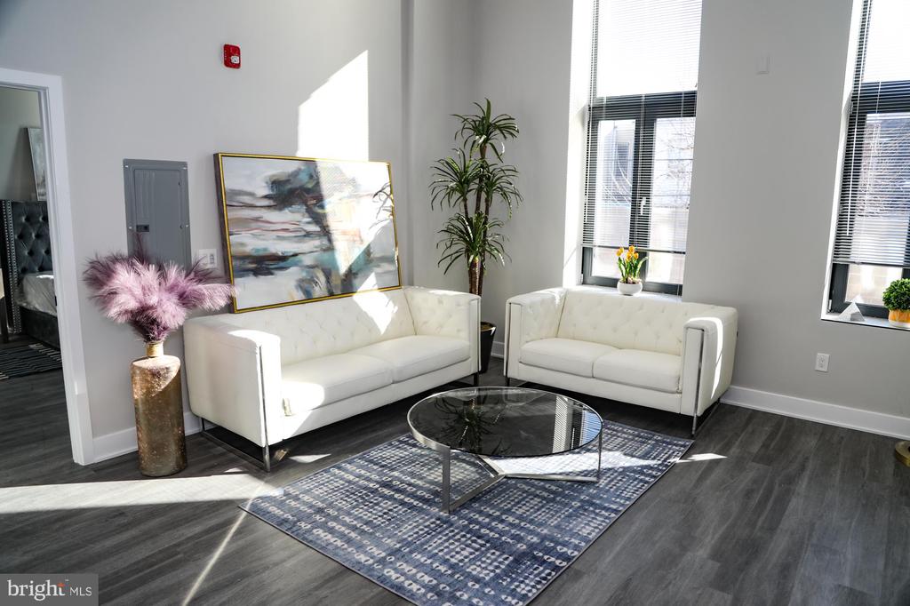 1849 E VENANGO STREET Unit: 105